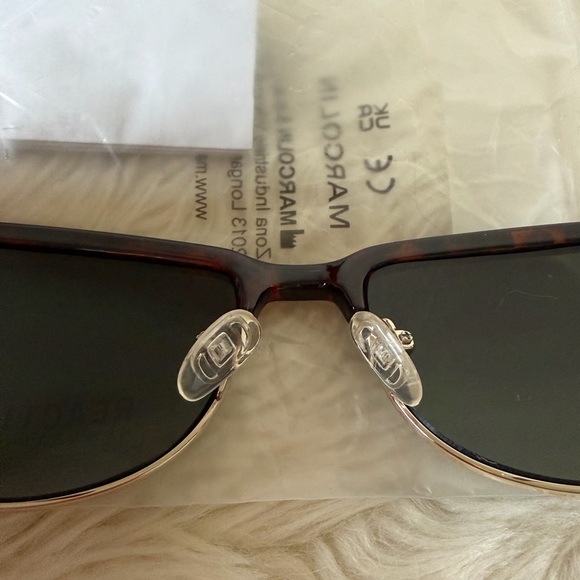 Kenneth Cole Tortoise Shell Sunglasses - Picture 2 of 6